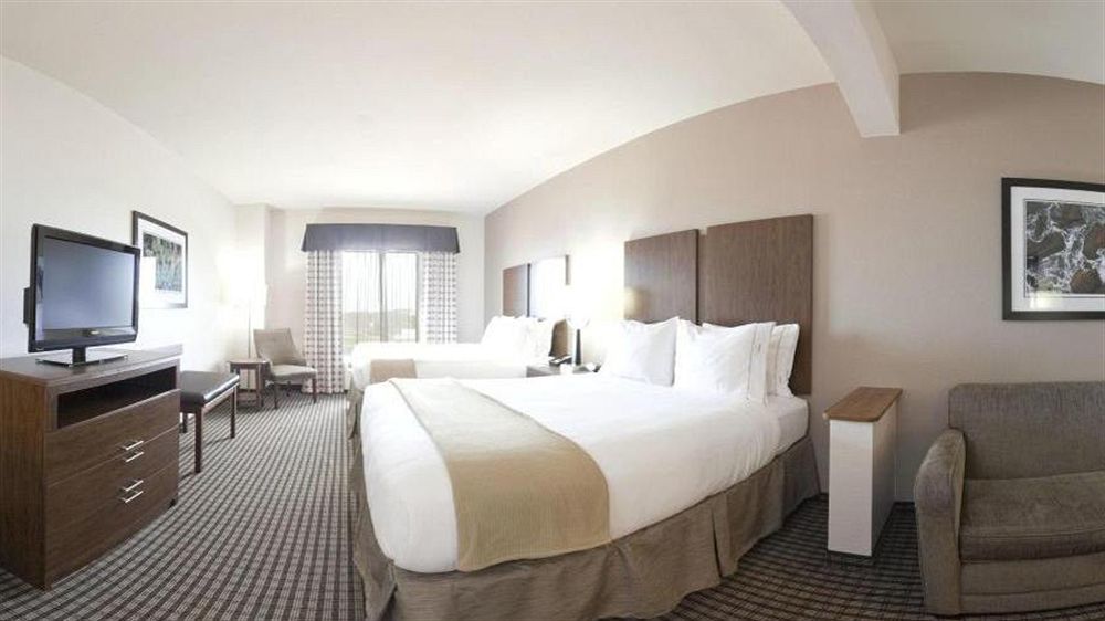 Holiday Inn Express Hotel & Suites Port Arthur, An Ihg Hotel Экстерьер фото