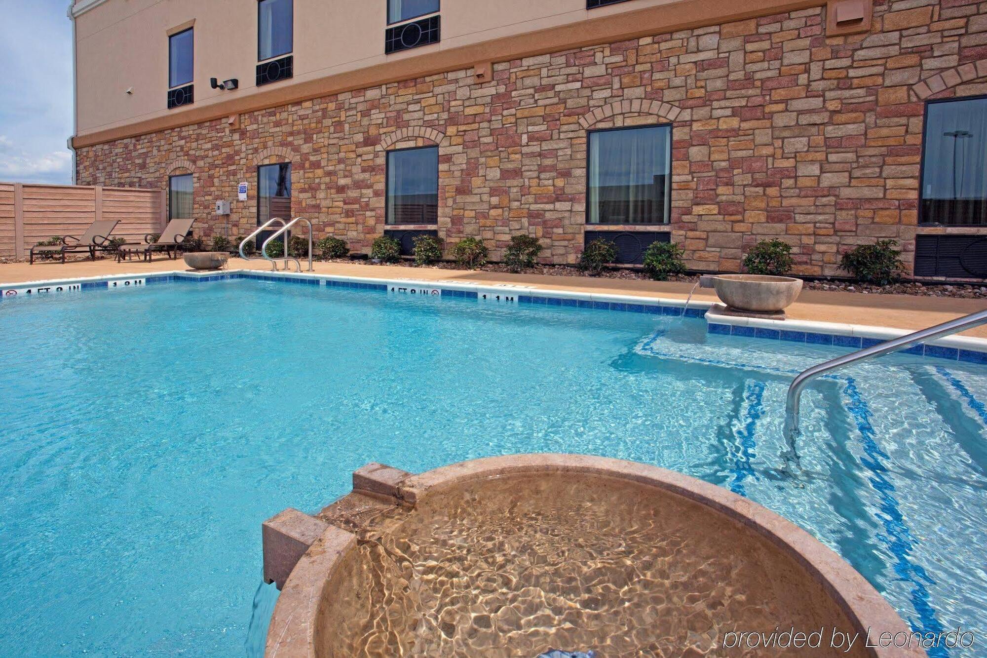 Holiday Inn Express Hotel & Suites Port Arthur, An Ihg Hotel Экстерьер фото