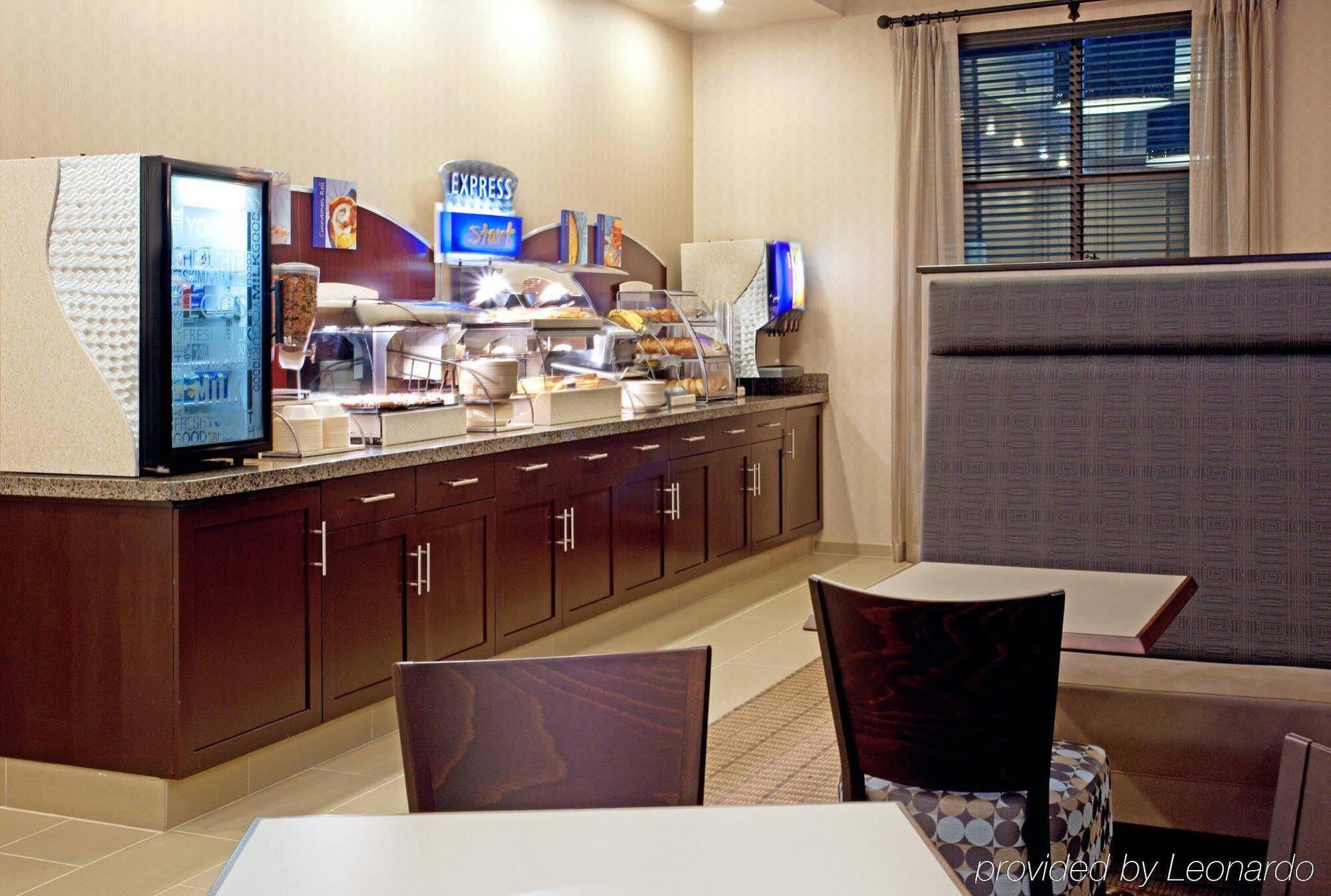 Holiday Inn Express Hotel & Suites Port Arthur, An Ihg Hotel Экстерьер фото