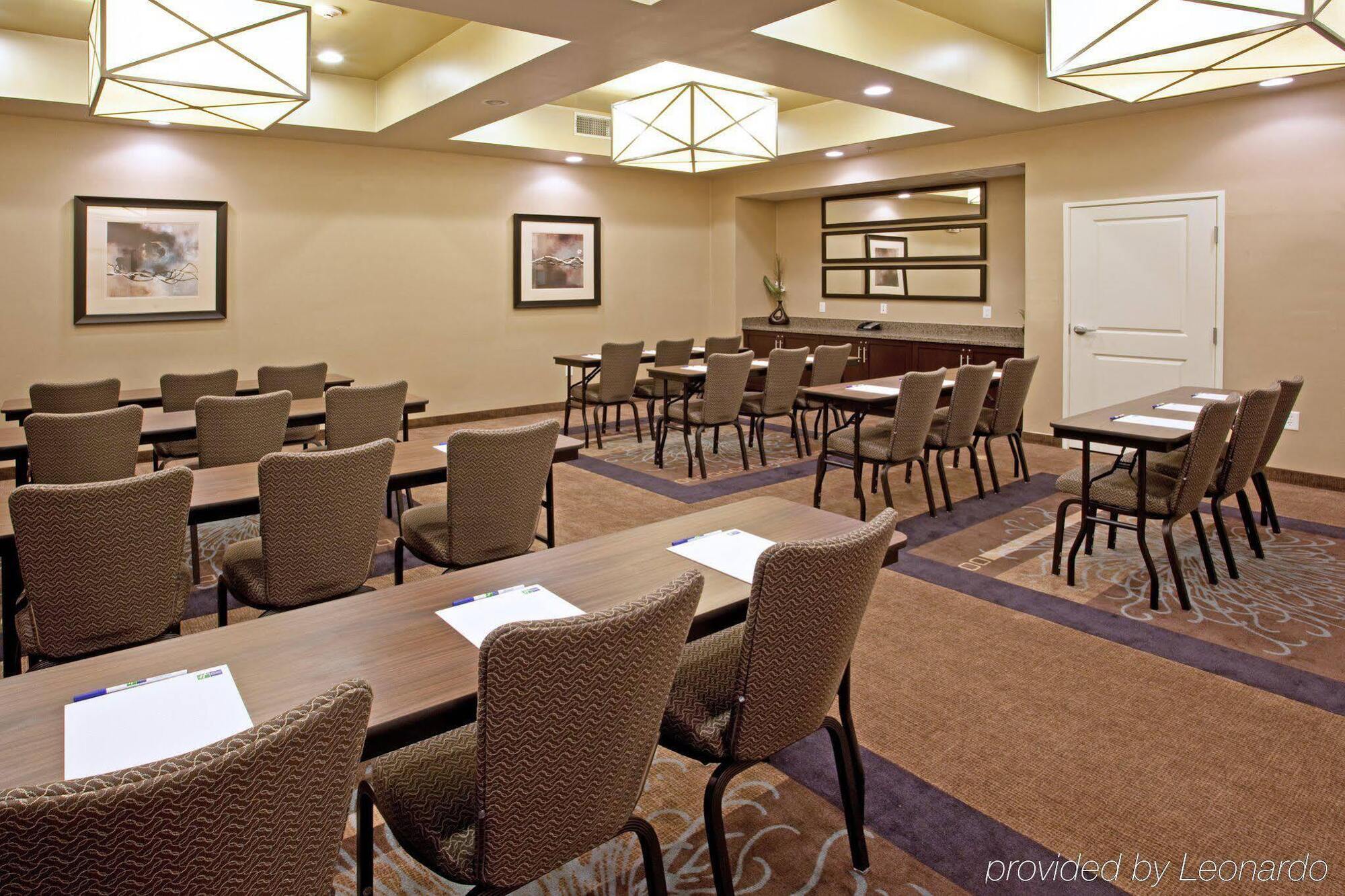 Holiday Inn Express Hotel & Suites Port Arthur, An Ihg Hotel Экстерьер фото